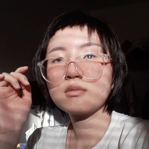 Meet your Posher, Hyejin